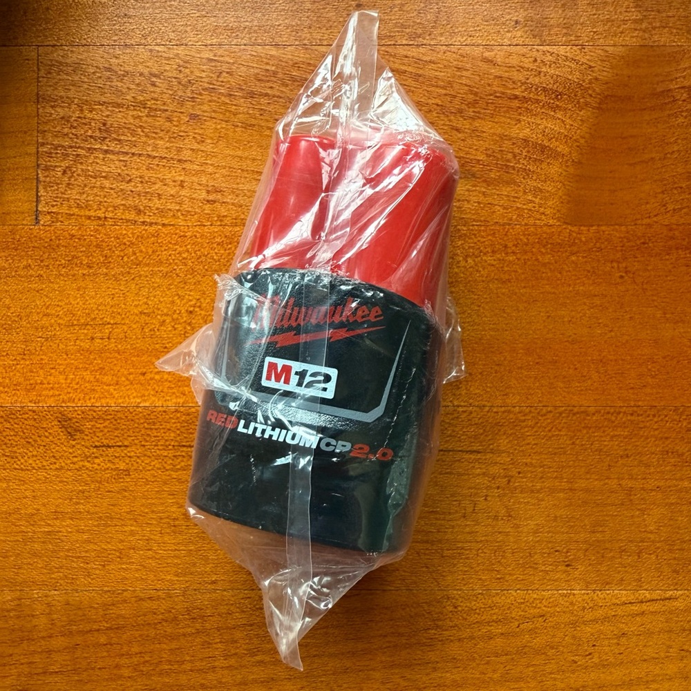 Milwaukee M12 Red Lithium CP 2.0 Battery Pack